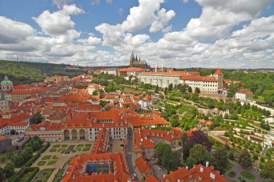 Prague: Prague Castle and Lobkowicz Palace Entry Tickets - What This Prague Castle Ticket Combo Really Includes (Circle B + Lobkowicz Palace)