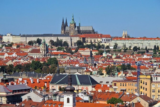 Prague Private Custom Full-Day Tour: Prague Castle and Old Town - Guide quality: the big variable you should plan for
