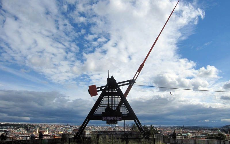 Prague: Stunning Viewpoints, Castle, City & Park Bike Tour - Riding Over Hlávkův most and Along the Vltava