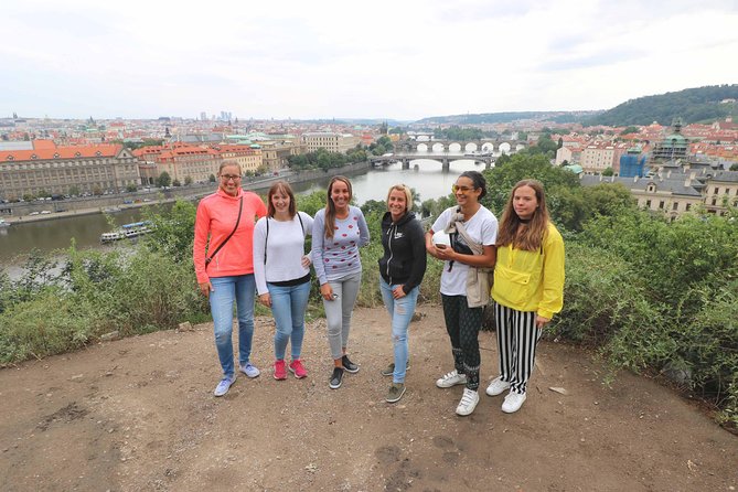 Prague Trike & e-Scooter Tour: Castle Viewpoints & Charles Bridge - Practical Tips for a Smoother Trike or e-Scooter Ride