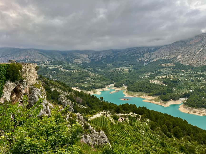 Premium Tour: Winery 7 Tastings + Guadalest Castle | Small group - What to do in Alicante and Benidorm before or after