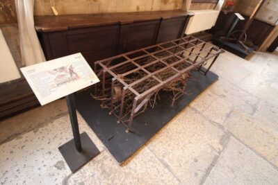 Prisons' Palace: Maleficia, Inquistion torture tools - The exhibition’s flow: documents and testimonies first, spectacle last