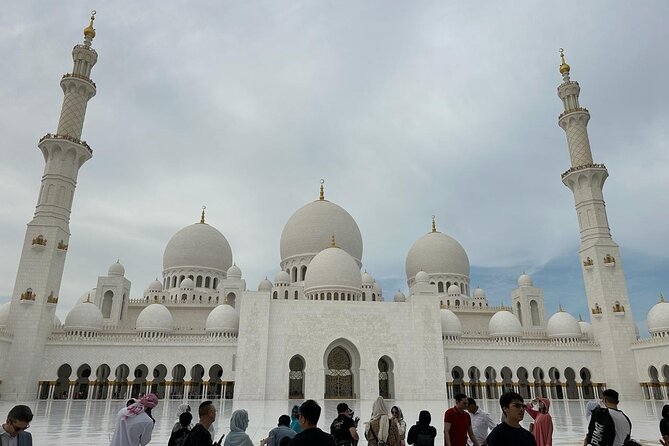 Private Abu Dhabi City Tour with Grand Mosque and Palace Visit - Sheikh Zayed Grand Mosque: White Marble, Big Rules, Great Timing