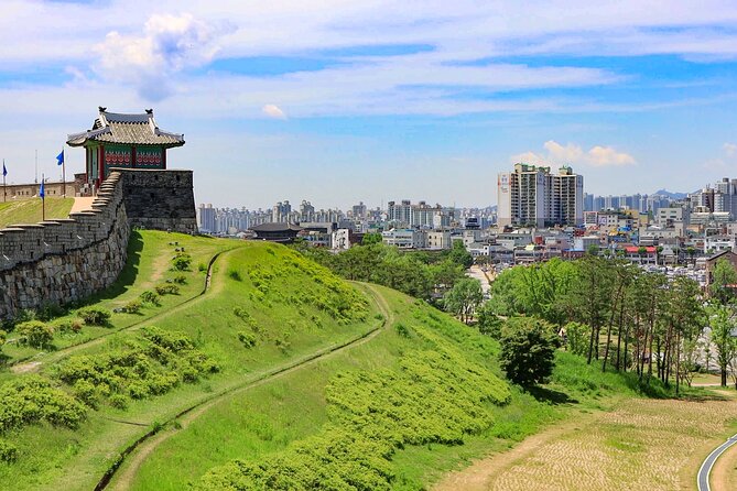 Private Day Trip to Korean Folk Village and Hwaseong Fortress - Should You Book This Private Folk Village and Hwaseong Day Trip?