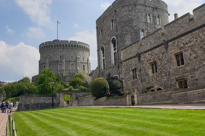 Private driver guided tours Windsor castle Stonehenge - A Private Windsor + Stonehenge Day That Actually Saves Time