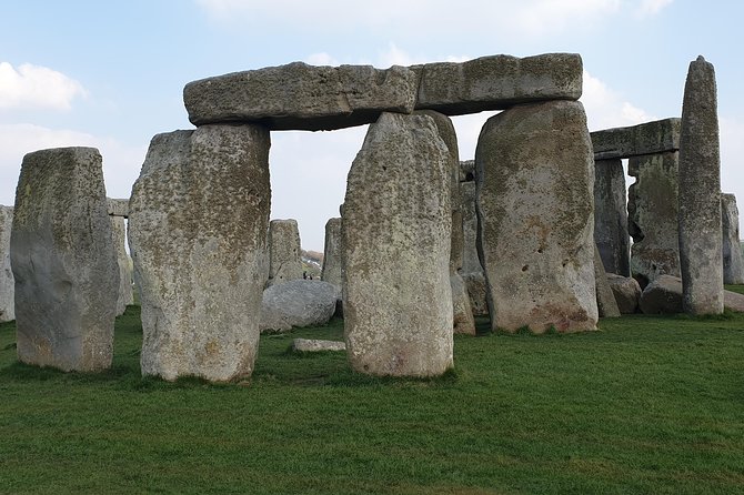 Private driver guided tours Windsor castle Stonehenge - Meeting Point and What to Expect at Pickup