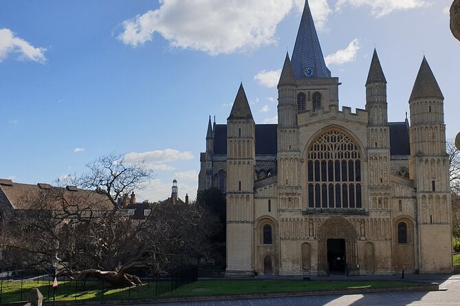 Private driver tours to Leeds Castle, Canterbury, White Cliffs - Should you book this London to Dover private day trip?