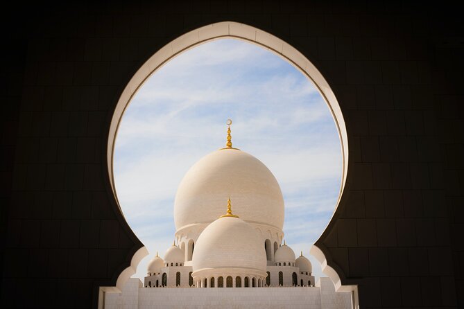 Private Full Day Tour Abu Dhabi City, Grand Mosque & Palace - Ferrari World on Yas Island: quick outside photos only
