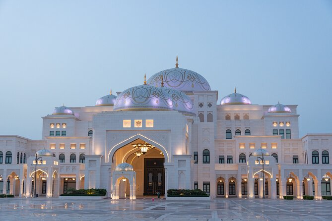 Private Full Day Tour Abu Dhabi City, Grand Mosque & Palace - Emirates Heritage Village: seeing the desert-to-city shift
