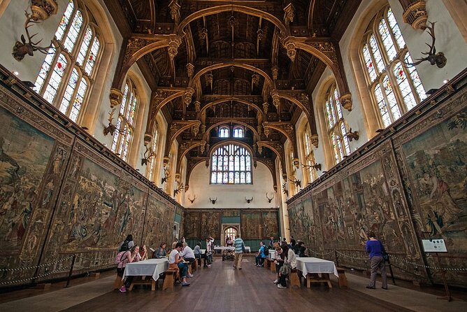 Private Guided Tour of Hampton Court Palace - Gardens time at the end: slow down when you can