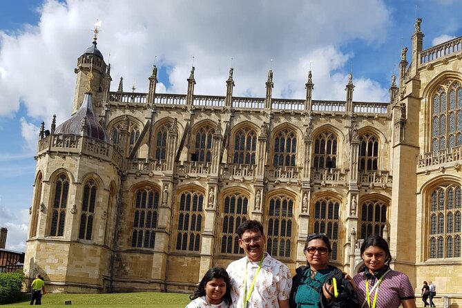 Private Guided Tour of Windsor Castle PLUS and History - Stop 4: Runnymede National Trust PLUS—Magna Carta and JFK Memorials