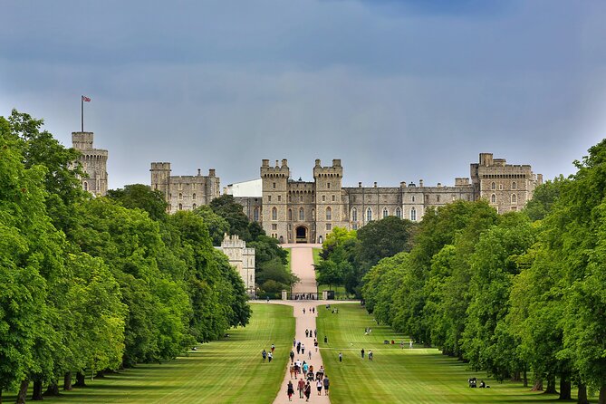 Private Half-Day Tour of Windsor Castle - Inside Windsor Castle: State Rooms, Round Tower, and Major Royal Artifacts
