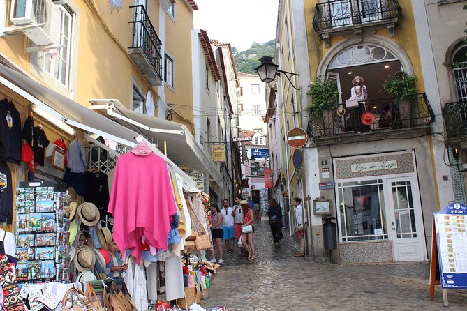 Private Half Day Tour to Sintra and Pena Palace from Lisbon - Sintra Historic Center: one hour to walk, photo, and snack