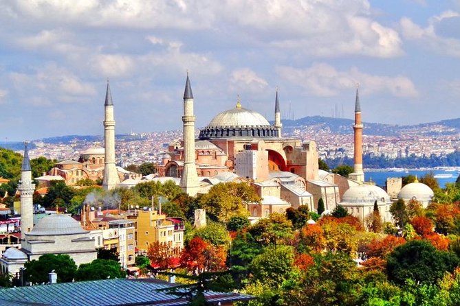 Private Istanbul Sightseeing Tour - Stop 1: Blue Mosque at Sultanahmet—more than a pretty façade
