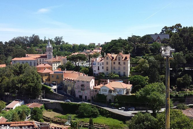 Private Sintra Tour from Lisbon with Wine Tasting and Regaleira Palace - Quinta da Regaleira: tunnels, mazes, and myth-symbol wandering