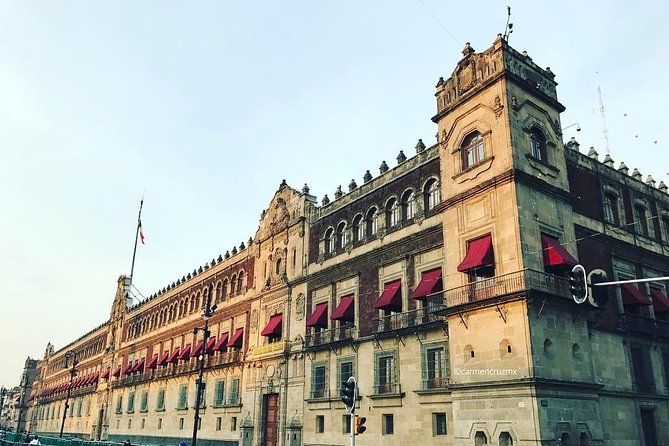 PRIVATE Tour Downtown & Anthropology Museum & Chapultepec Castle - Mexico City’s Cathedral Story: Five Centuries Compressed Into One Building