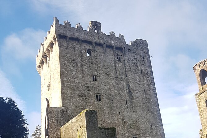 Private tour of, Blarney Castle, Cork City and Kinsale - Getting on the road fast: where you meet in Cobh