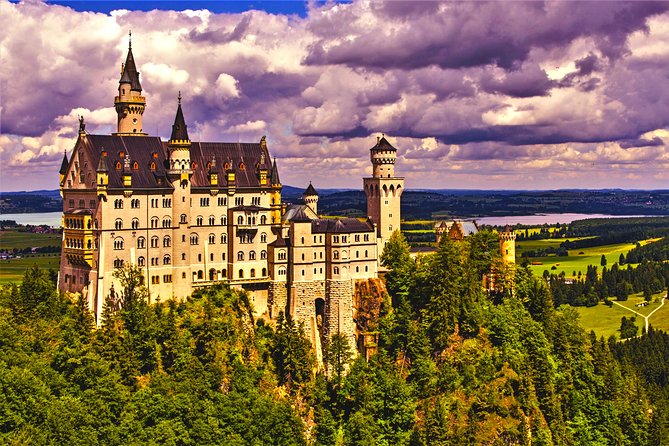 Private Tour of Neuschwanstein Castle & Highline 179 from Munich - A private Munich day trip built around two big moments