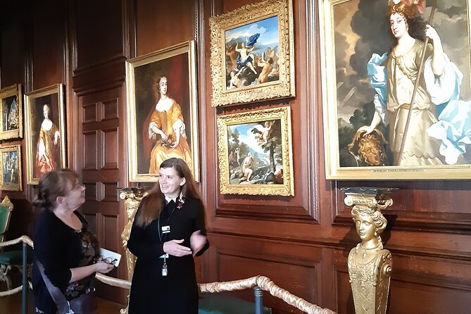 Private tour with an accredited expert guide Hampton Court Palace - A private Hampton Court that actually makes sense