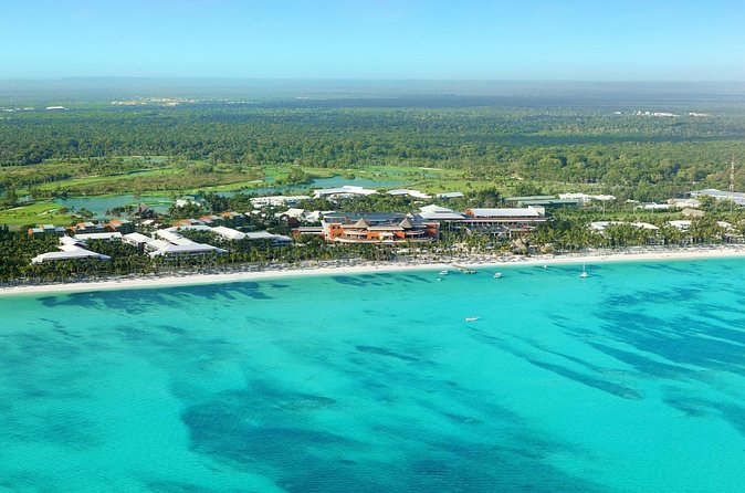 Private Transfer Punta Cana Airport to/from Barcelo Bavaro Palace - What’s Included (and What That Means in Real Life)