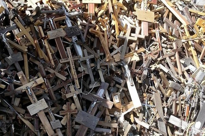 Private Trip from Vilnius to Riga: Hill of Crosses, Rundale Palace, Bauska castl - Rundale Palace: The Baroque Break You’ll Still Think About