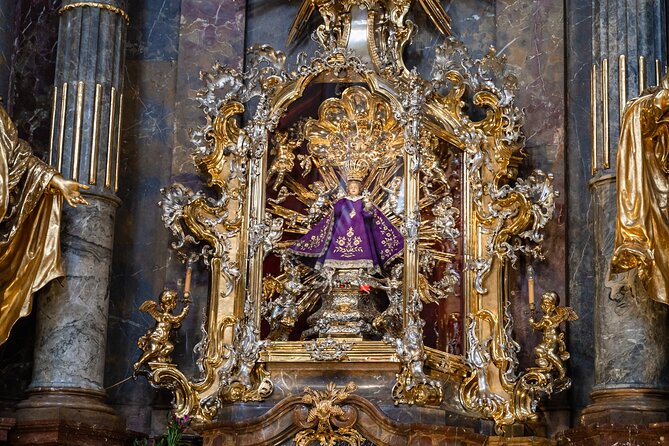 Private Walking Tour: From Charles Bridge to Prague Castle - Stop 4: Maltezské náměstí for Baroque and a Quiet Pause