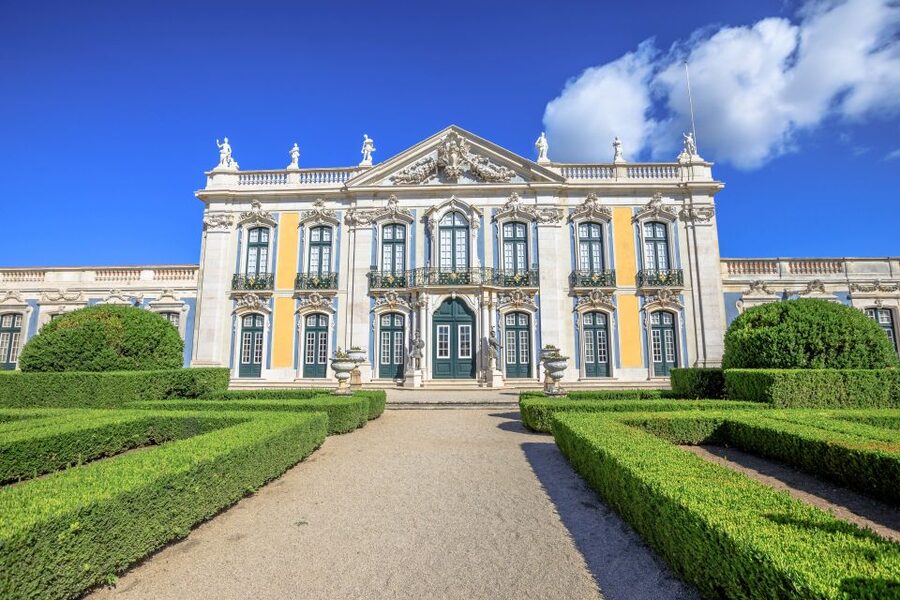 Queluz National Palace & Gardens Ticket - Walking the Gardens: Fountains, Canals, and Azulejo Detail