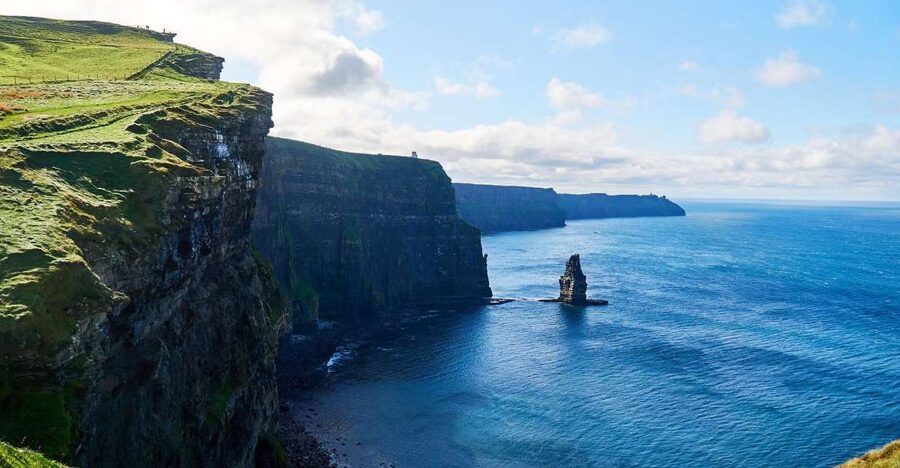 Rail Tour: The Cliffs of Moher & Bunratty Castle Tour - Rail and coach day trips: why this one works