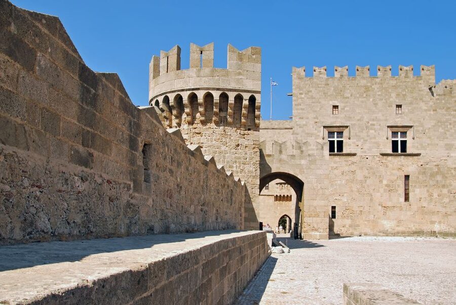 Rhodes: Palace of Grand Master Ticket & Rhodes SG audio tour - The mosaics: why the floors are the star of the show