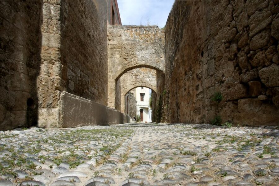 Rhodes: Palace of Grand Master Ticket & Rhodes SG audio tour - How the time slot works (and how not to get caught out)