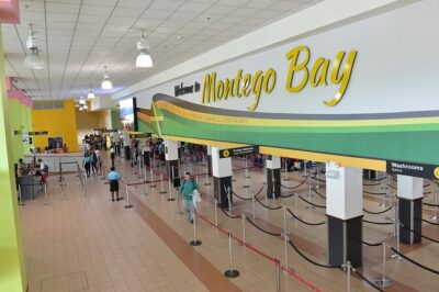 Riu Reggae/Riu Montego Bay/Riu Palace Private Airport Transfer - What You Actually Get (Not Just a Car Ride)
