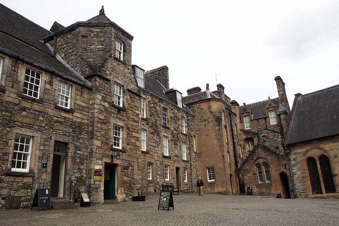 Rosslyn Chapel, Dunfermline Abbey and Stirling Castle Day Tour - Stirling Castle: panoramic views and lots of stairs