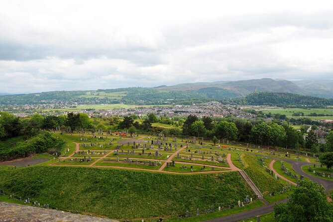 Rosslyn Chapel, Dunfermline Abbey and Stirling Castle Day Tour - Rosslyn Chapel: carvings, symbolism, and pop-culture mystery