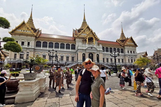 Royal Grand Palace and Bangkok Temples: Half Day Tour - Dress Code and Temple Etiquette: Your Day Depends on It