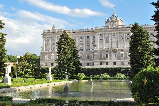 Royal Palace & Prado Museum Skip the Line Guided Tour - Pace, group size, and headsets: what actually affects your comfort