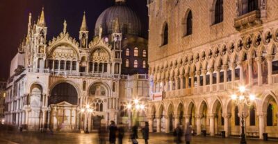 Saint Mark's and Doge's Palace: VIP After Hours Tour - Meeting at St Mark’s Square: quick, easy logistics