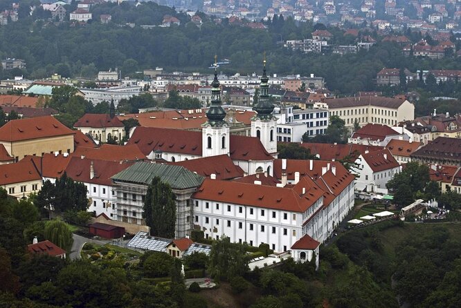 Saint Vitus Cathedral and Hidden Gems of Prague Castle - Key highlights that make this tour work