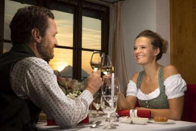 Salzburg: Best of Mozart Fortress Concert and Dinner - The funicular ride: included views and a key musical cue