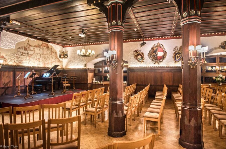 Salzburg: Best of Mozart Fortress Concert and Dinner - VIP Golden option: better sightlines and drinks with the upgrade