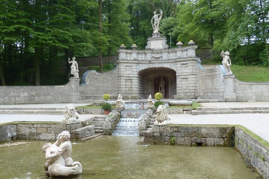Salzburg: Boat Ride to Hellbrunn and Palace Visit - The trick fountains in Hellbrunn gardens: plan for surprise and splash