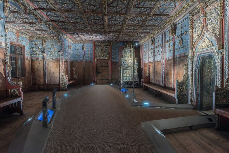 Salzburg: Hohensalzburg Fortress Admission Ticket - Prince’s Chambers: secular Gothic you can actually stand inside