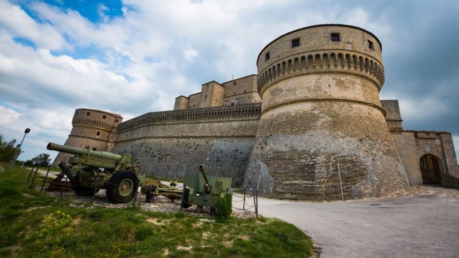 San Leo: Fortress Entry Ticket and Cagliostro's Prison - Key Things I’d Prioritize