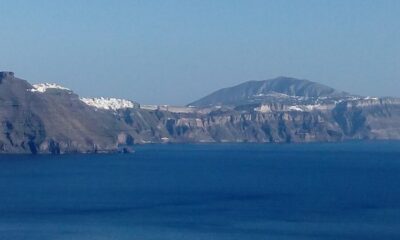 Santorini: Small-Group Highlights Tour of Venetian Castles - How the day’s pacing works (and where you’ll walk)