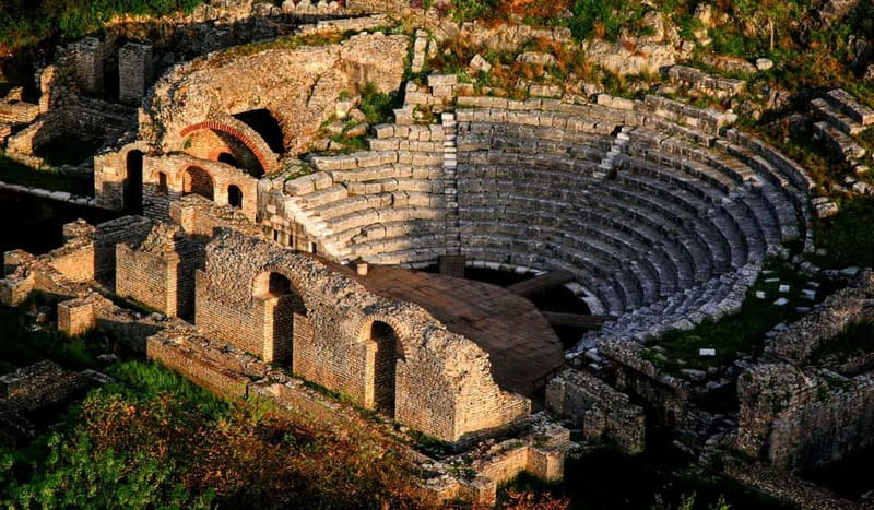 Saranda: Butrint, Blue Eye, Ksamil and Lekuresi Castle Tour - A practical way to see southern Albania in one day