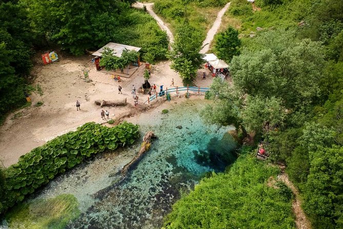 Saranda Jeep Safari 4x4 a Castle, Secret Beach and Blue Eye - Piqeras off-road energy plus an optional €15 family lunch