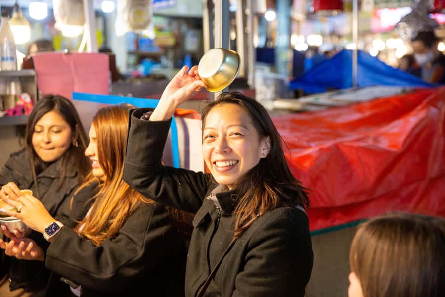 Seoul: Palace, Temple and Market Guided Foodie Tour at Night - Key highlights worth planning for