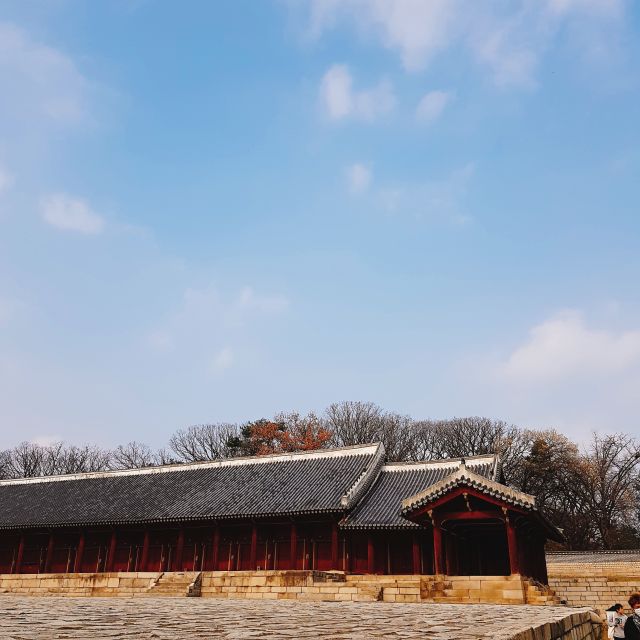 Seoul: UNESCO Sites tour: Palace, Shrine & Bukchon Village - Logistics that can make or break your day