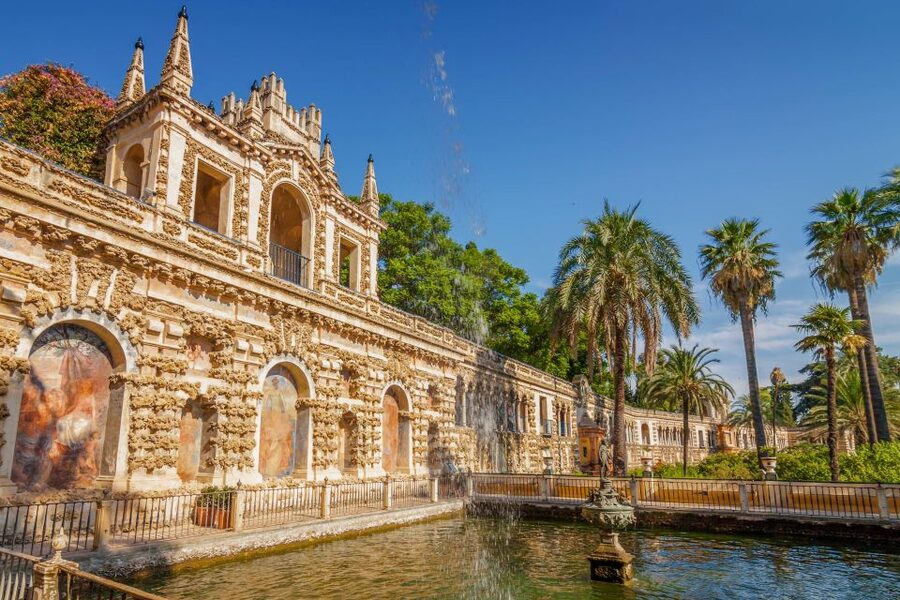 Seville: Alcázar Guided Palace Tour with Priority Access - Pace and Comfort: Audio Devices, Timing, and Real-World Expectations