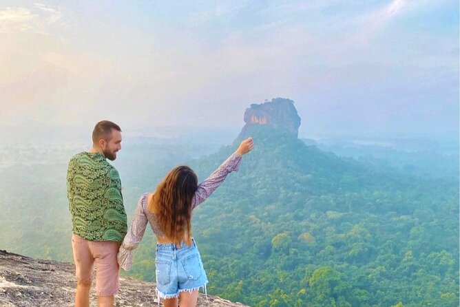 Sigiriya Rock Fortress and Cave Temples Day Trip - Sigiriya craft village: village life, plus a chance at an ox cart