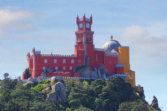 Sintra-Cascais-Pena Palace 8-People Small Group Tour from Lisbon - From Lisbon, to Sintra, to the coast—without the train math
